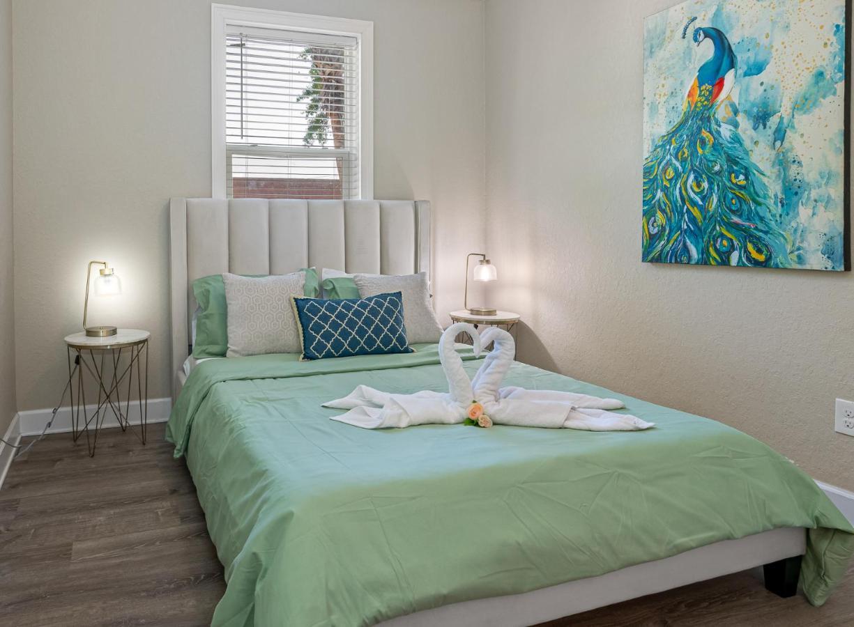 Cozy And Spacious 4Br House With Pool In タンパ エクステリア 写真