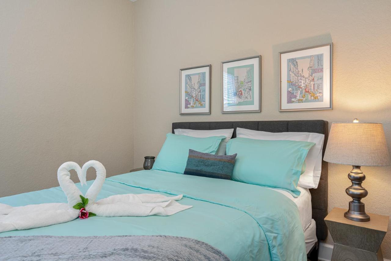 Cozy And Spacious 4Br House With Pool In タンパ エクステリア 写真